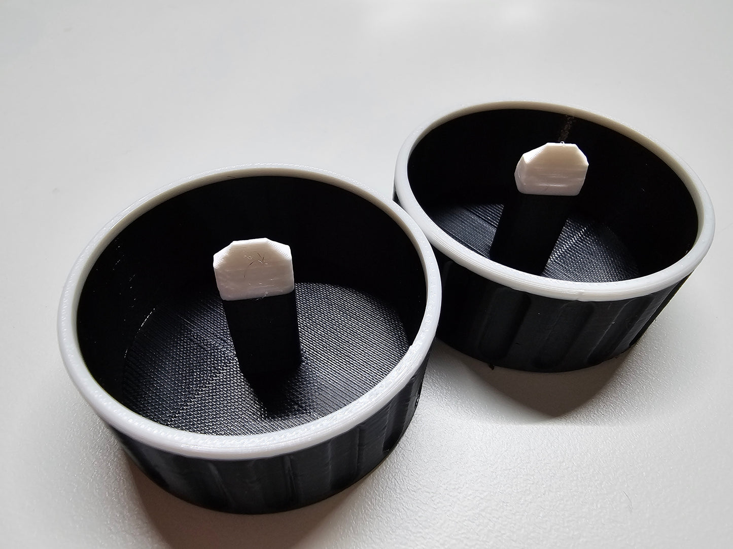 Black Base White Tip - Knight Tux (Pill Pop)